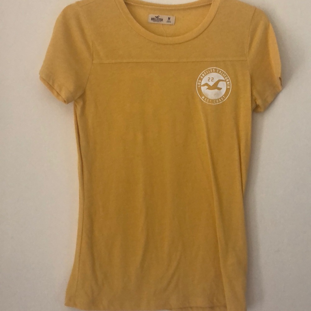 Hollister Tee